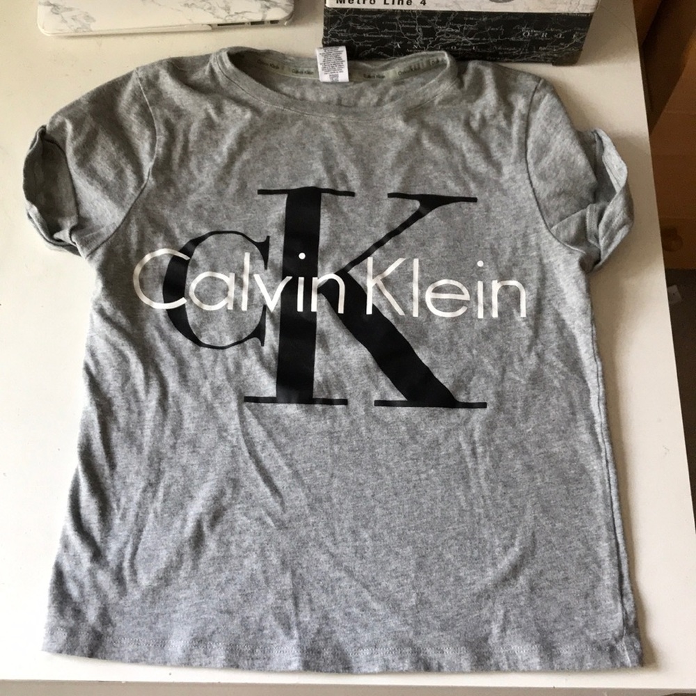 Calvin Klein gray t shirt